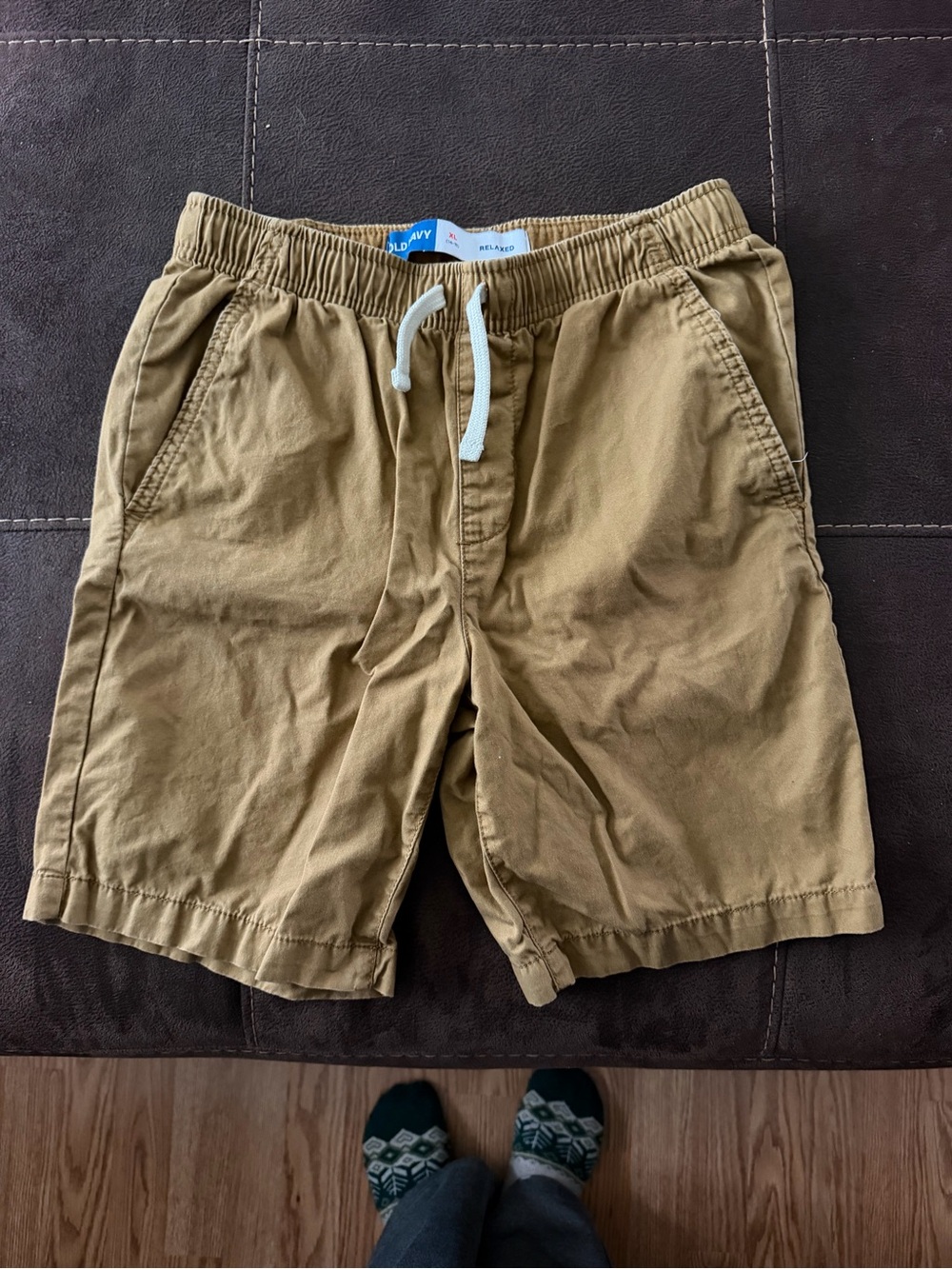 Old Navy Kids Relaxed Corduroy Joggers in Brown MAKE AN OFFER PET AND SMOKE FREE